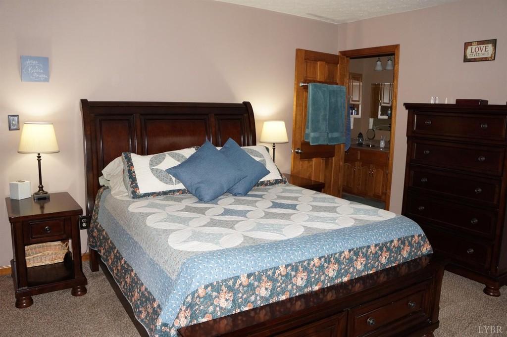 Listing photo 30