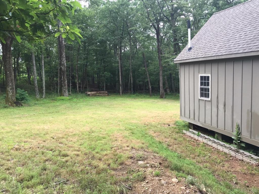 Listing photo 8
