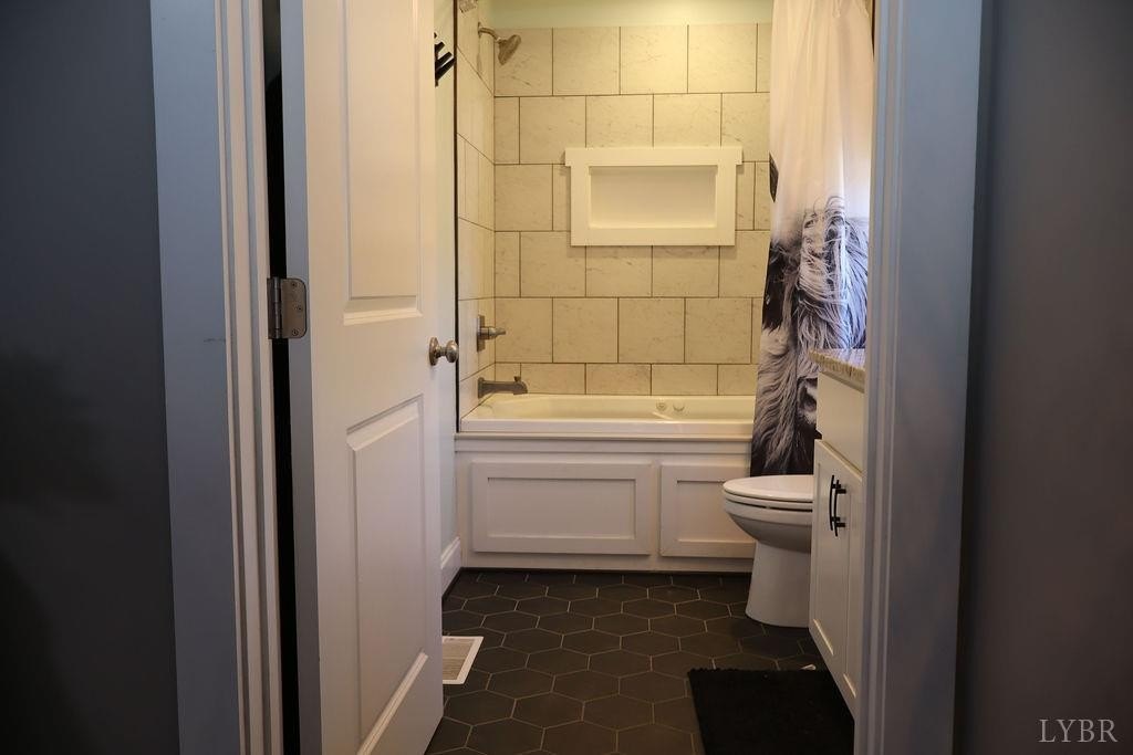 Listing photo 26