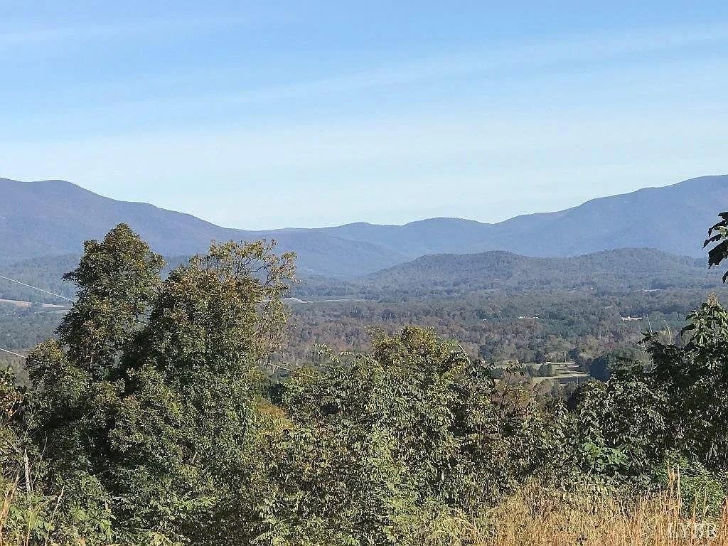 Photo of 14 Hartless Rd Amherst VA 24521